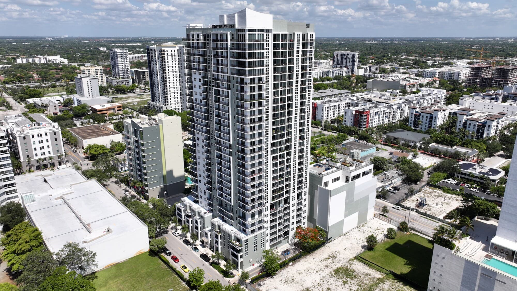 Florida commercial real estate acquisition — BRRRR method Step 1 Buy distressed properties in Tampa and Orlando
