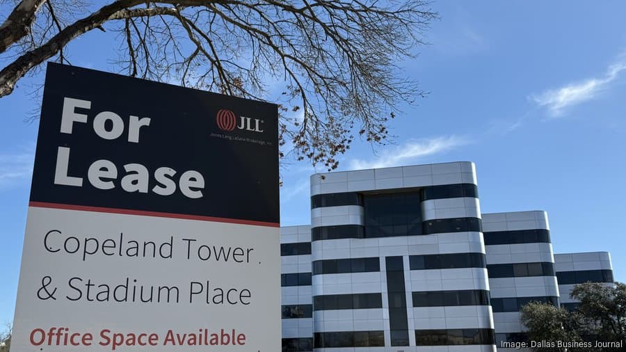 Commercial office building facing foreclosure - distressed real estate